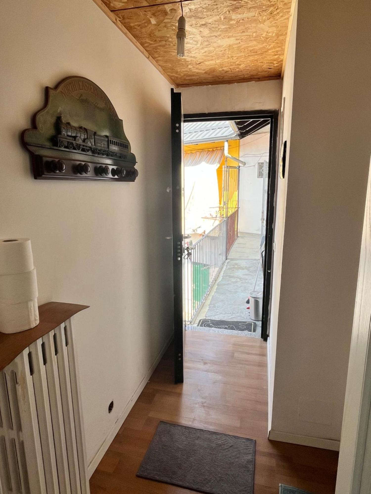 Room Saronno + B&B Ngoại thất bức ảnh